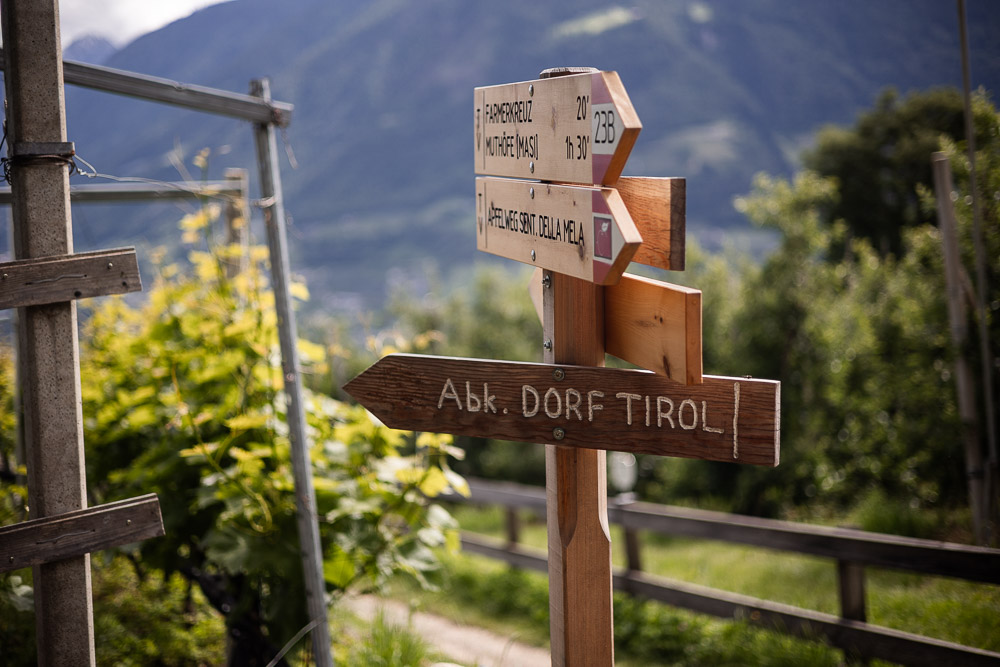 Apfelweg Dorf Tirol